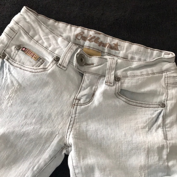 Bubblegum Light Wash Flare Jean - Picture 5 of 7